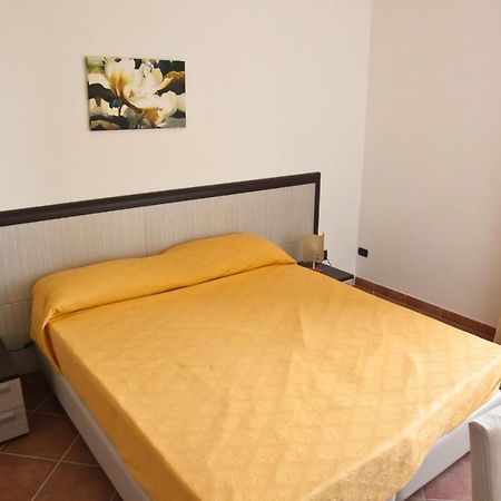 I Tre Pini Apartment Полика Екстериор снимка